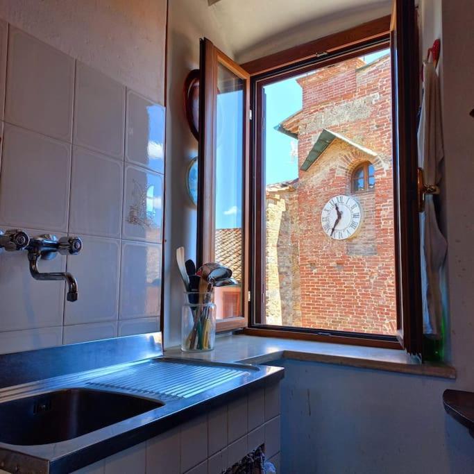 La Casa Del Gallo Radicondoli Exteriér fotografie